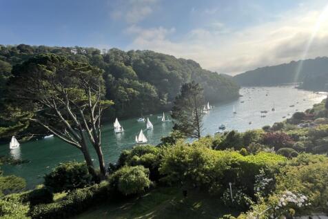 AMG Flat 1 HC river with sails