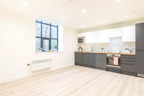 Living / Kitchen