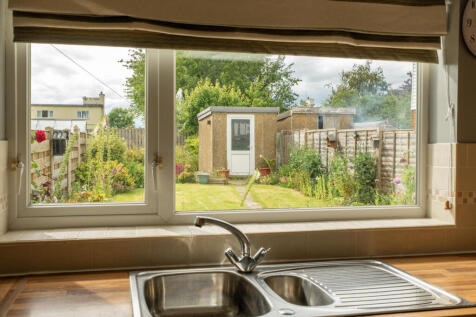 THIS THREE BEDROOM SEMI DETACHED HOME IN THORP ARCH IS IDEALLY LOCATED FOR ALL TYPES OF RENTERS!