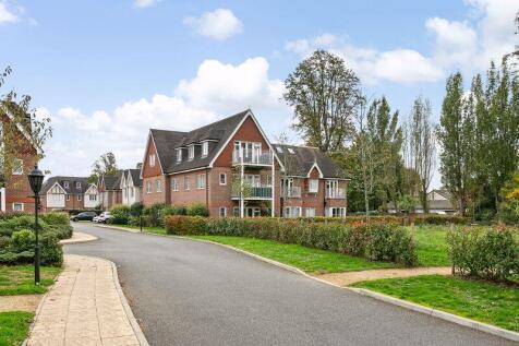 Pavilion Place, East Molesey