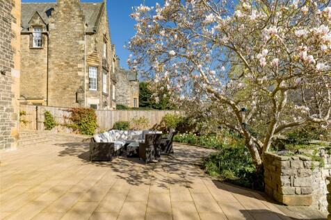 6 bed, 4 bath Detached in Edinburgh - Photo 25