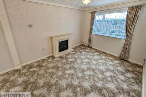 Lounge / Dining Room