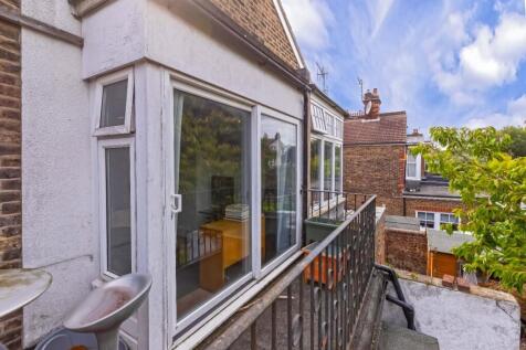 Pembroke Crescent_8.jpg