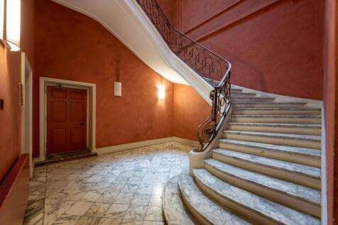 0 bed, 0 bath Plot in London - Photo 5