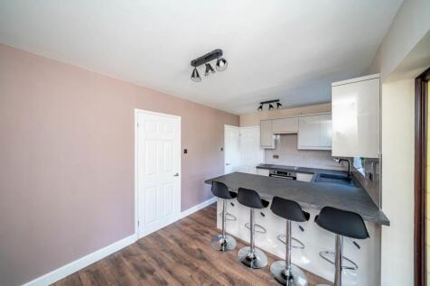 Webbs Estate Agents-7.jpg