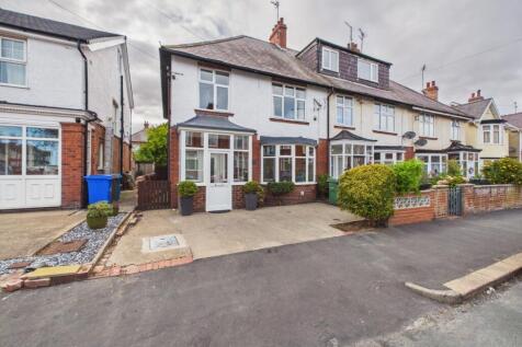 3 Bedroom End Terrace House- For Sale