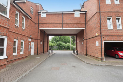 archway front.png