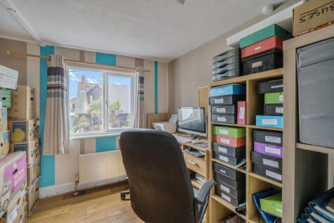 1353244-11-68c176...