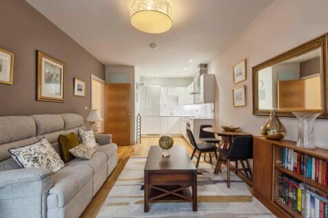 Kitchen/Lounge