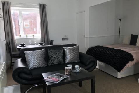 **AVAILABLE 20TH OCTOBER** Spencer Properties are delighted to offer this self-contained studio apartment set on the second floor. It is newly furnished throughout comprising of separate bathroom, wit