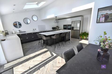 Kitchen/Dining/Family Room