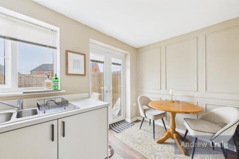 Breakfasting Kitchen