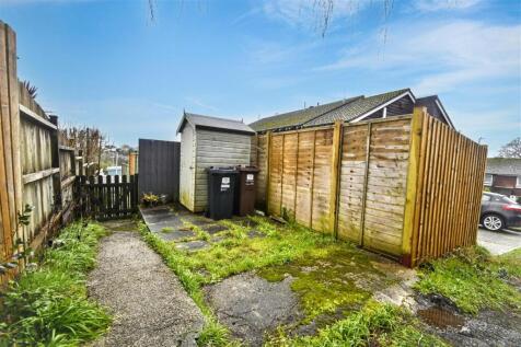 GARDEN SHED