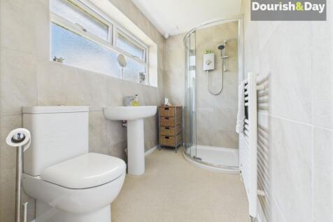 Bedroom One En-Suite