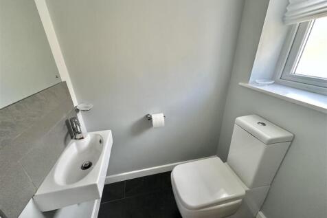 Bramleys Estate Agents - Abbey Close - Mirfield  (