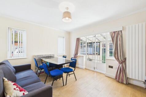 CAM04693G0-PR0043...