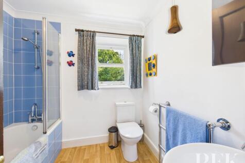 Netherscales Bathroom