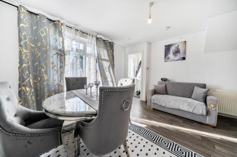 1422301-1-69a95de...