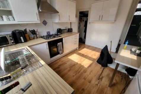 A fully furnished four-bedroom home in LS6 1QP, available from 1st September 2026. The property features four well-proportioned bedrooms, two bathrooms, a spacious living and dining area, and a modern
