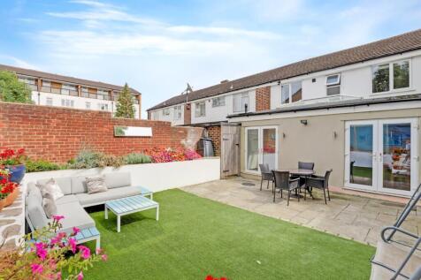 08-bbf7JHPropWpen - 3 Westmoraland Terrace - 22.jp