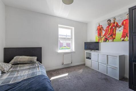 Heol Y Brenin 8-9.jpg