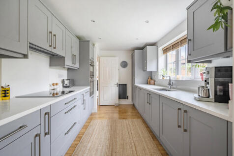 1373597-22-68ff77...