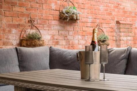 1360380-14-68e91a77758d5-ARW-1