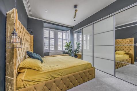 20 Gladys Avenue, Hilsea-PorticoMarketing-SoldBy-6