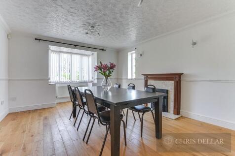 Campbell Close WM-13.jpg