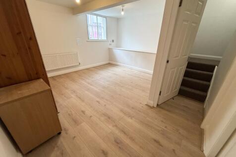 £1,200 PCM - AVAILABLE NOW - 1 BED WITH 1 BATHROOM - LIVERPOOL CITY CENTRE - UTILITIES INCLUDED