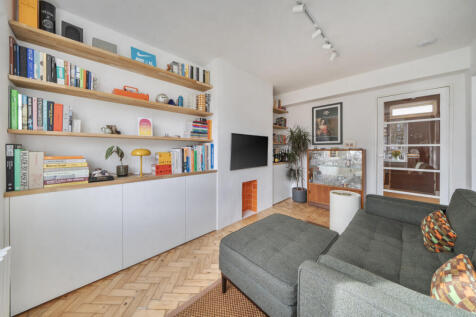 1429723-5-69b41f9...