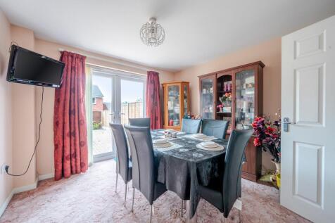 1327166-12-687f9524a8c7b