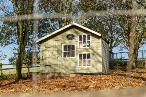 251113 - Latchford Farmhouse, Latchford - 12.jpg