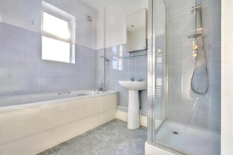 Bathroom.jpeg