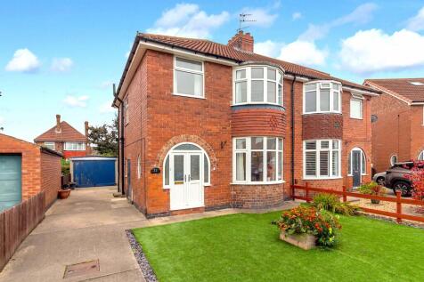 Saville Grove - Front
