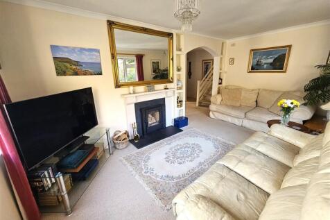 Sitting Room.jpg
