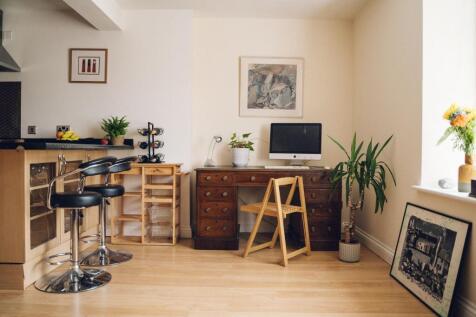 Stafell Fyw / Lounge