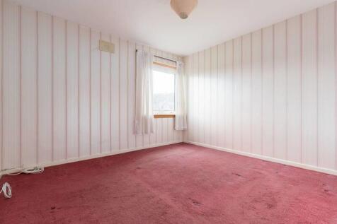 3 bed, 1 bath Link Detached House in Leeds - Photo 11