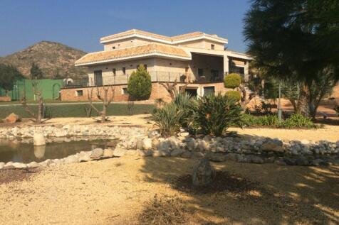 Property Image 1