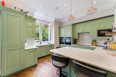 Breakfast Kitchen Aspect 2