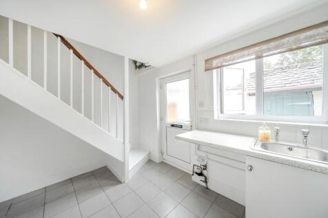 3rd view KITCHEN.jpg