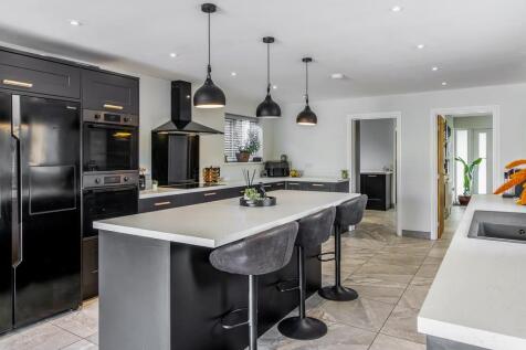 90 Seas End Road (Surfleet)-37.jpg