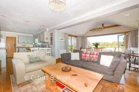 Kitchen/Family Area