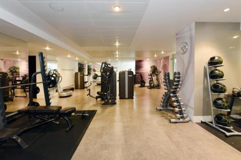 63 Wolfe House (12).JPG