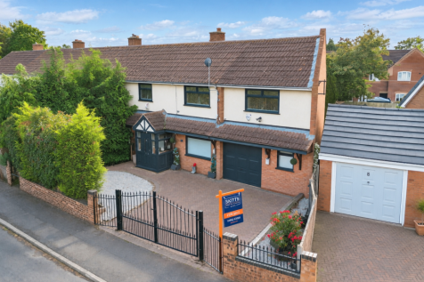 10 Parks Crescent