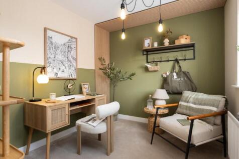 Dandara - The Russetts - The Gosford, Home 58