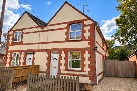 27 Shiplake Bottom front.png