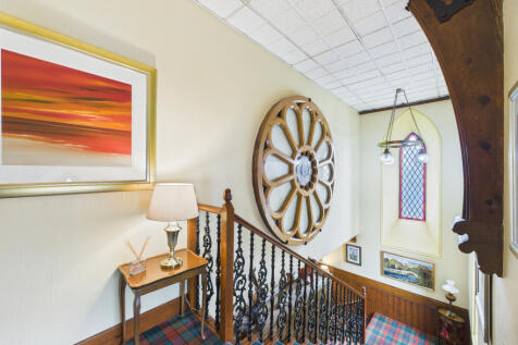 CAM03481G0-PR0114-STILL022