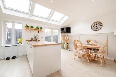 Kitchen/Diner/Family Room