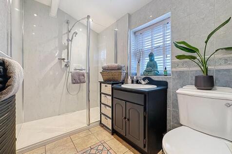 Ground floor show...